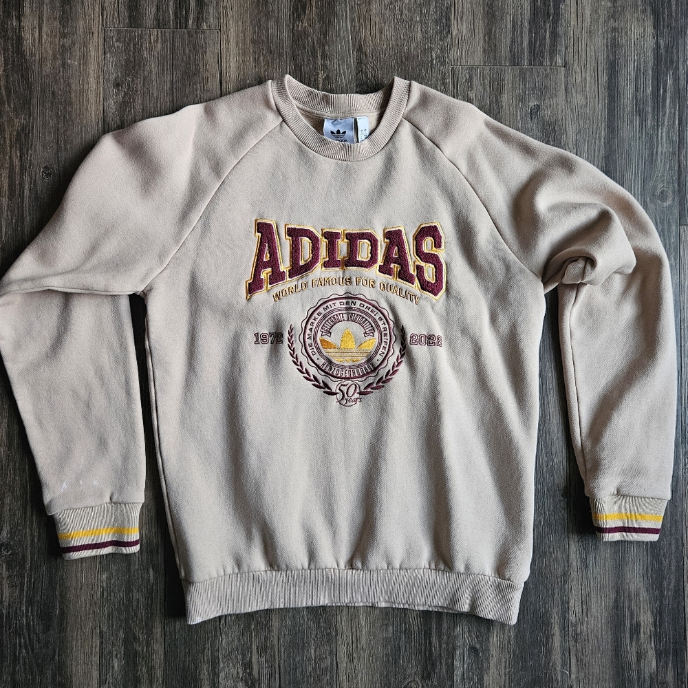 ❤️SOLD ❤️Burgundy and Tan Adidas Varsity Crewneck